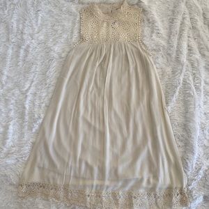 NWT Taylor & Sage A Line Cream Dress Size Small
